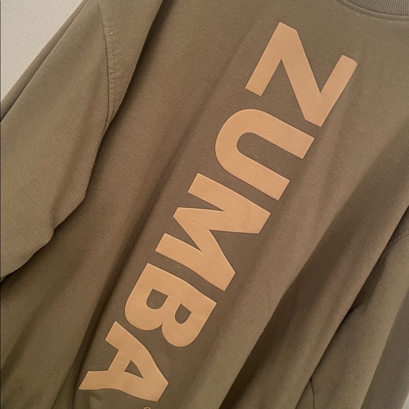 Zumba Wear Army Green Crewneck - Picture 2 of 4